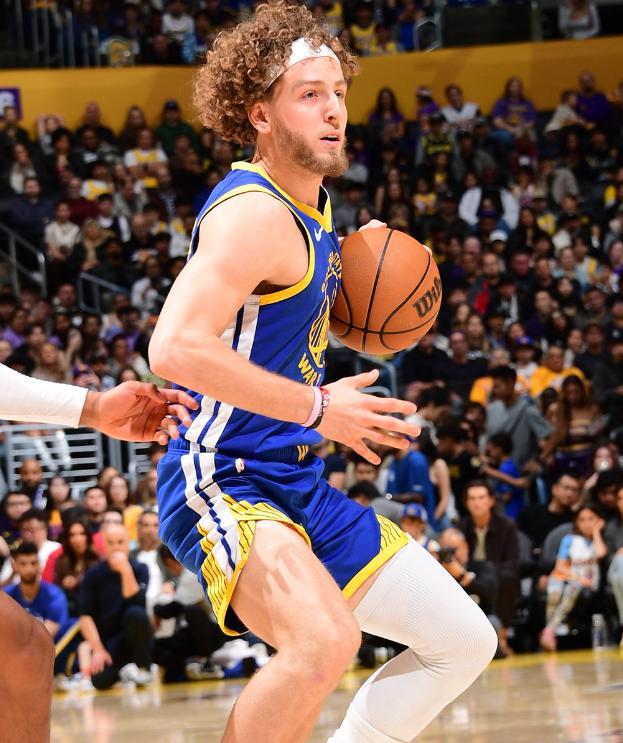 文班亚马统治攻防马刺大胜勇士创神迹